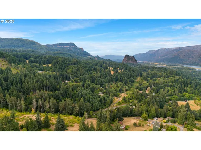 $789,998 | 402 Skelton Road, Stevenson, WA 98648