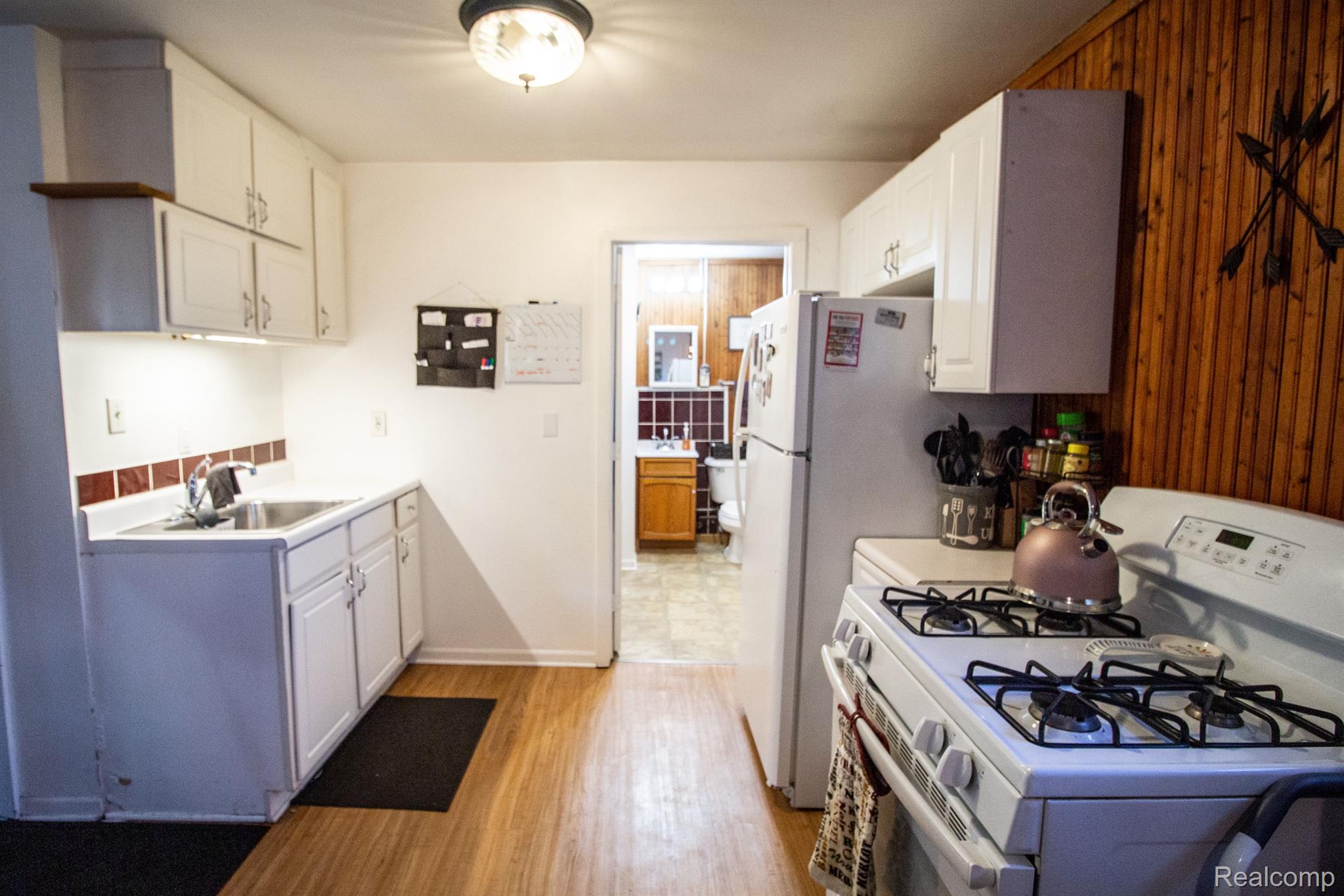 5347 Flushing Road Flushing, MI 48433 - Photo 6 of 17 Gallery Image 6