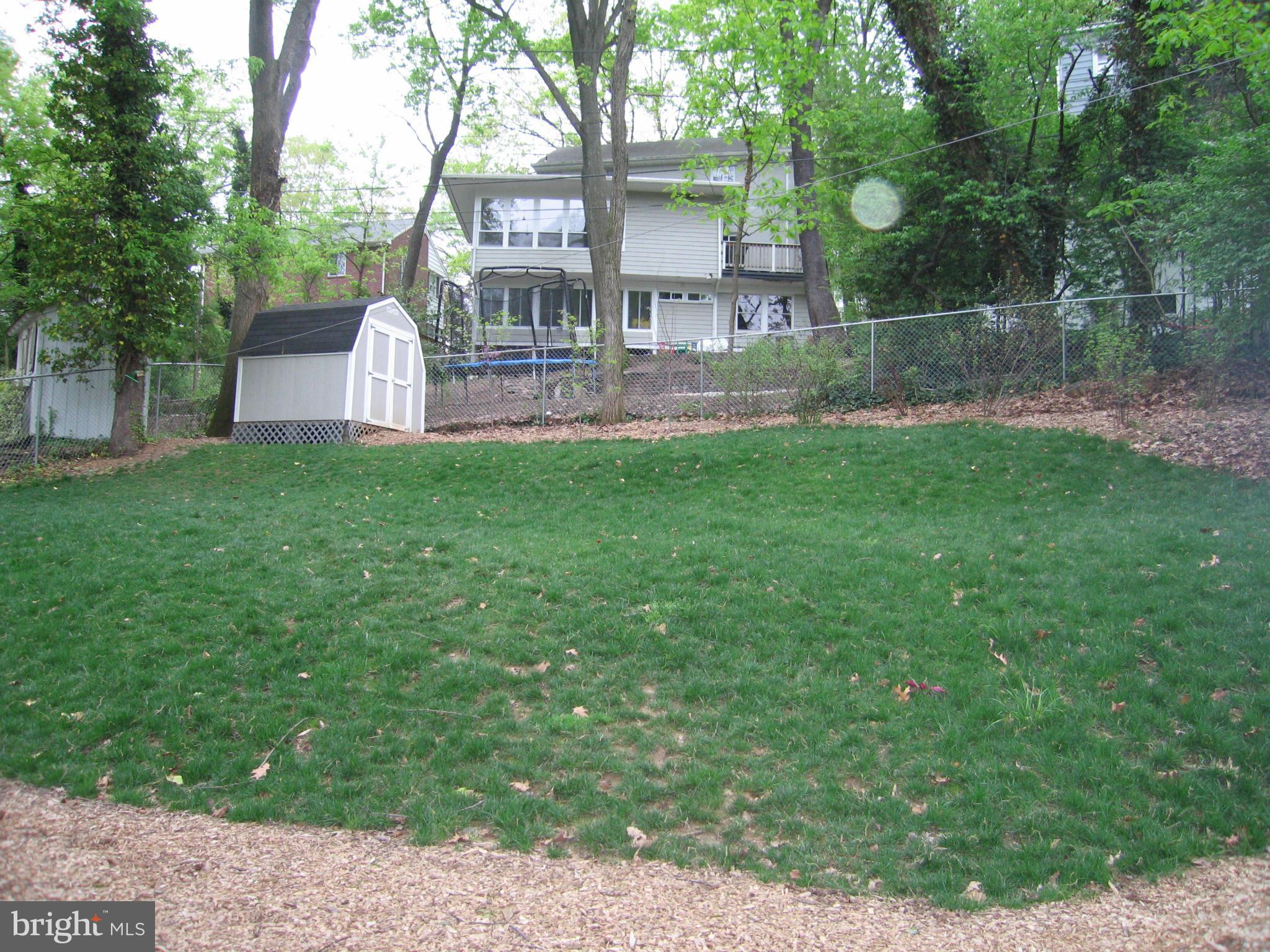 3000 Russell Road Alexandria, VA 22305 - Photo 16 of 21 Beautiful & spacious back yard!