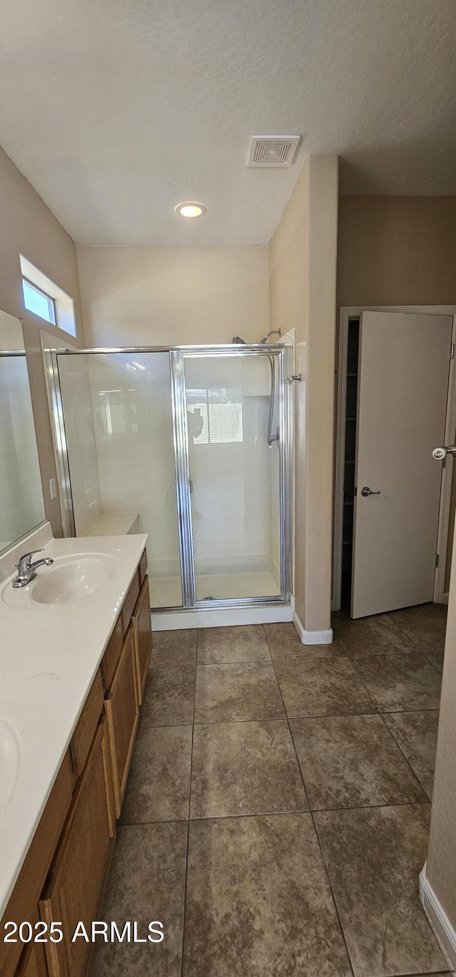 28057 North Quartz Drive San Tan Valley, AZ 85143 - Photo 19 of 24 20250725_135418