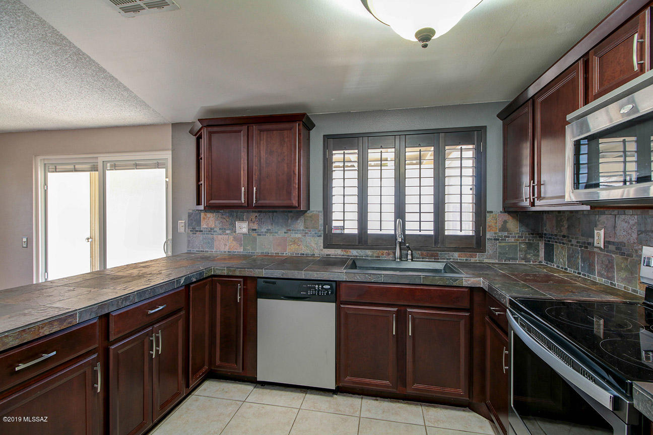 4369 West Rae Circle Tucson, AZ 85741 - Photo 11 of 28 Gallery Image 11