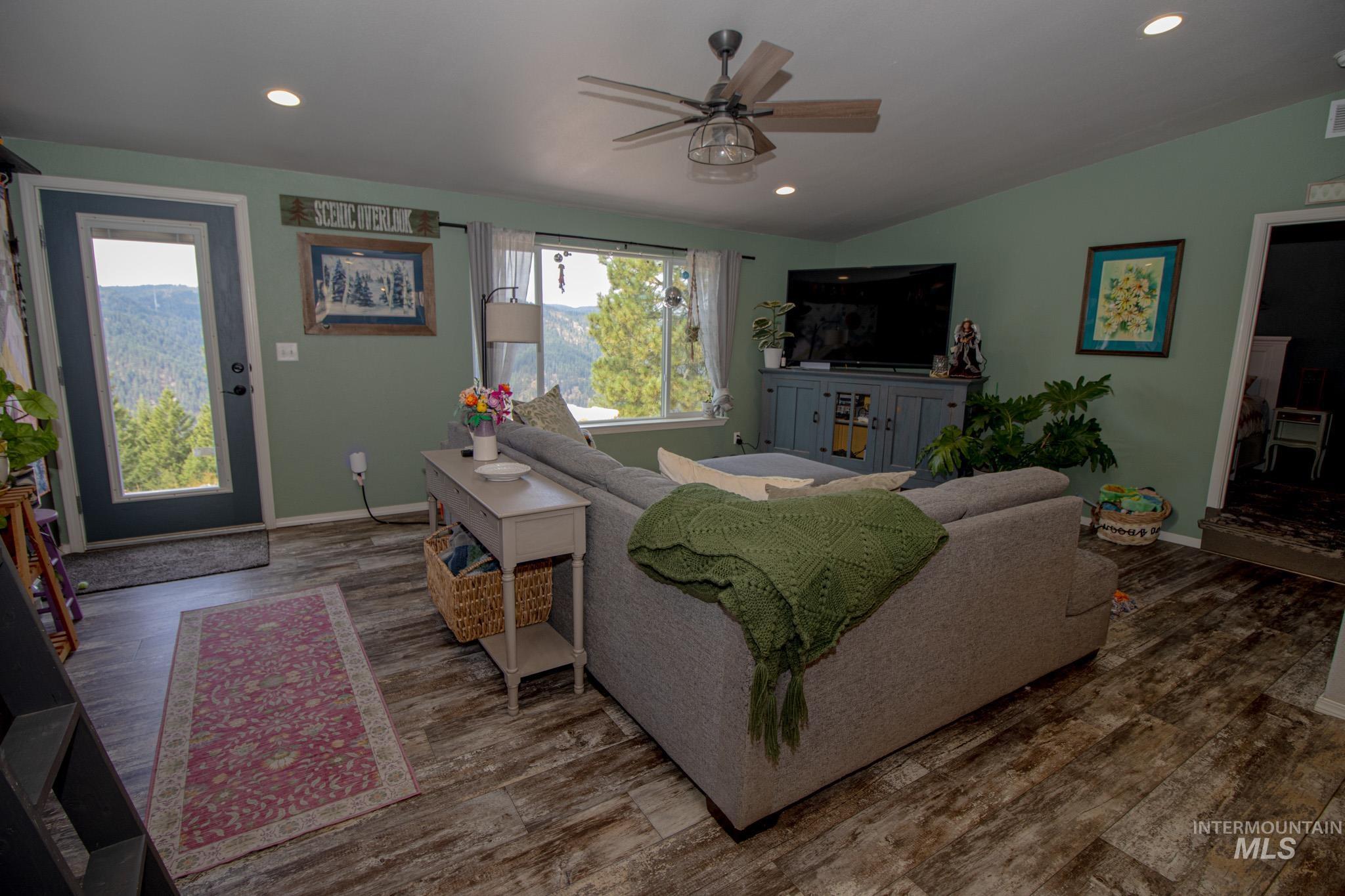 5190 Lakeview Road Orofino, ID 83544 - Photo 19 of 43 Gallery Image 19