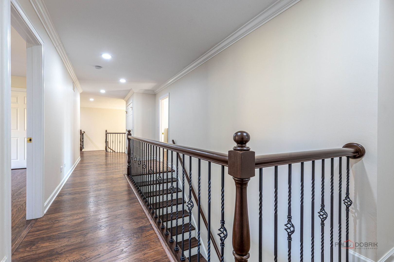 12 Riderwood Road North Barrington, IL 60010 - Photo 22 of 44 a view of a hallway with wooden floor