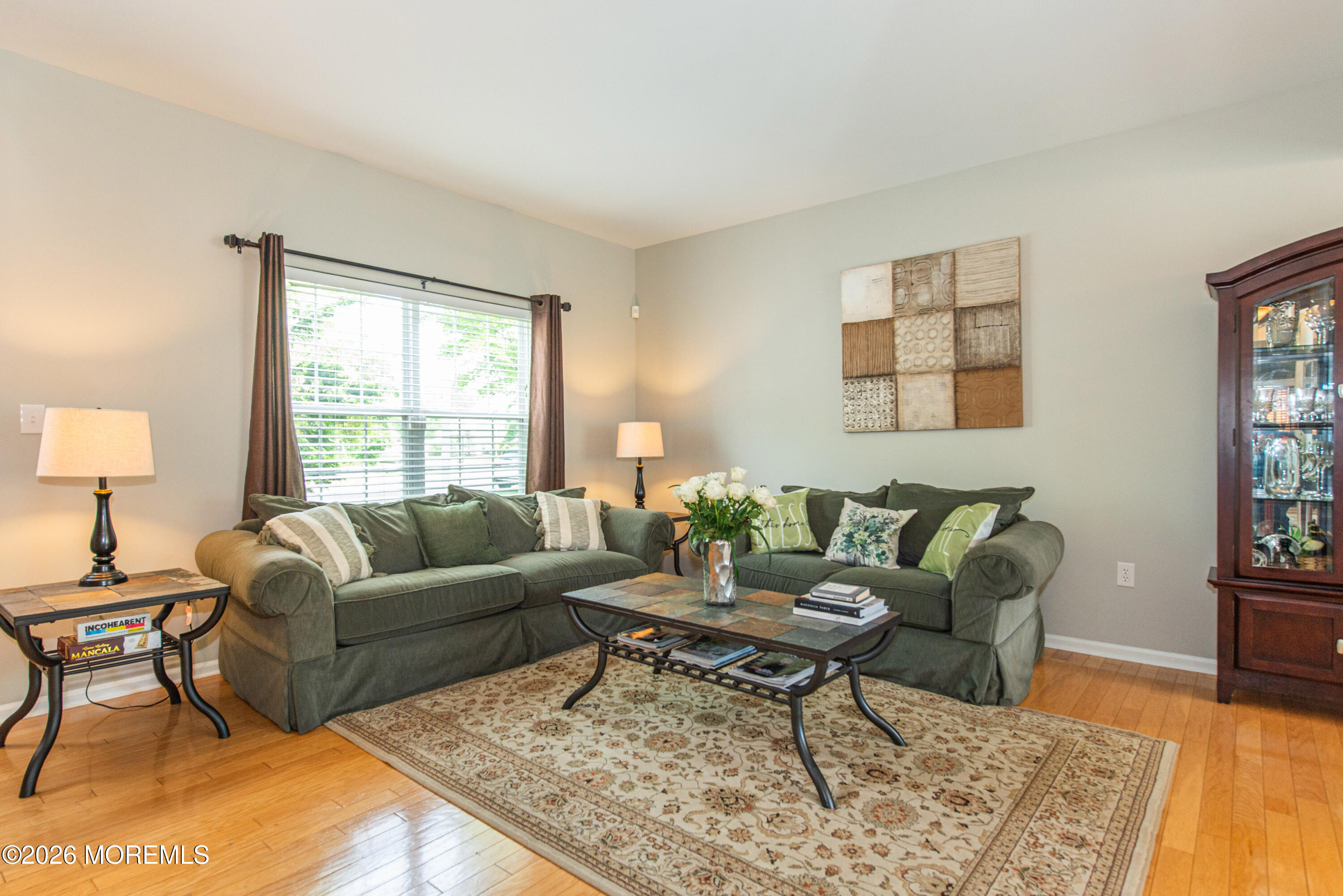 91 Nutmeg Road Aberdeen, NJ 07747 - Photo 3 of 33 3