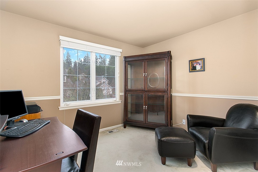 20402 28th Avenue Southeast Bothell, WA 98021 - Photo 17 of 25