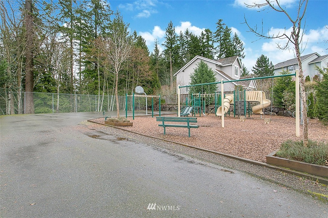 20402 28th Avenue Southeast Bothell, WA 98021 - Photo 23 of 25