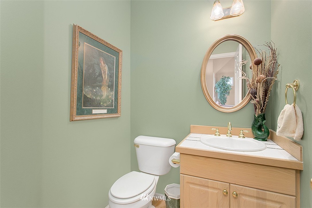 20402 28th Avenue Southeast Bothell, WA 98021 - Photo 4 of 25