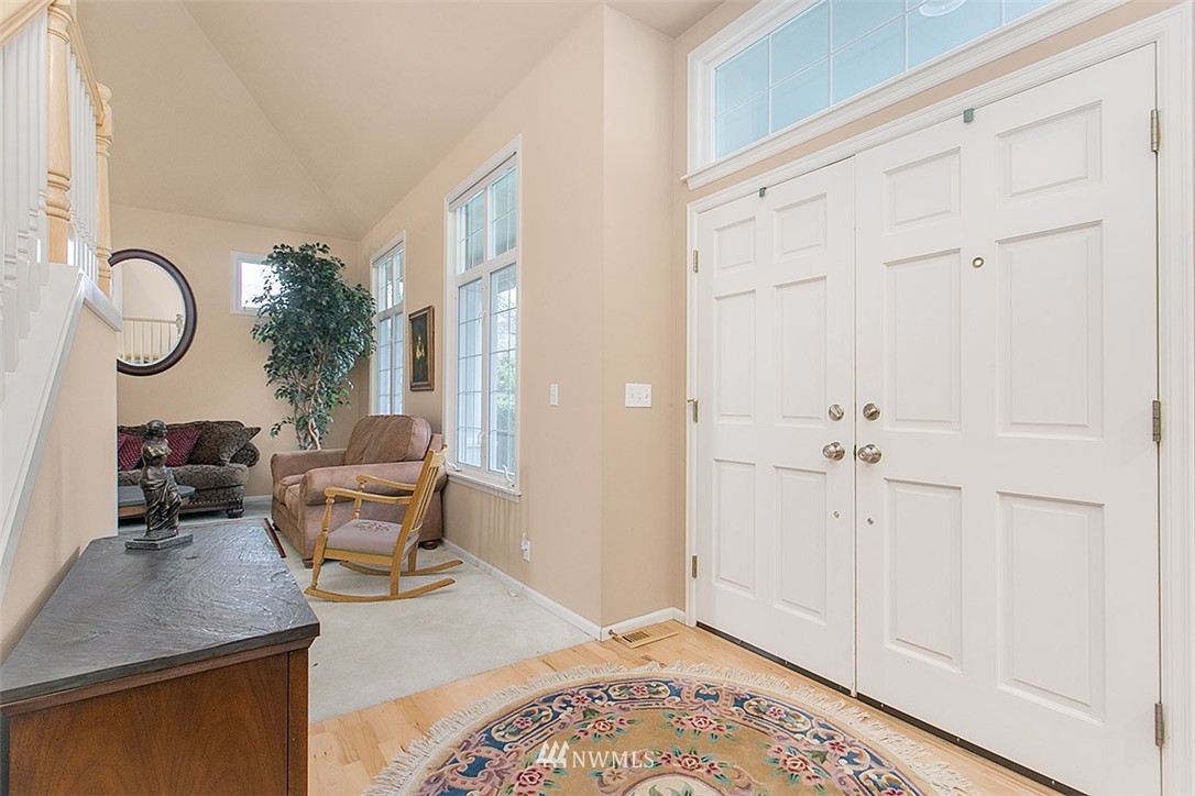 20402 28th Avenue Southeast Bothell, WA 98021 - Photo 7 of 25