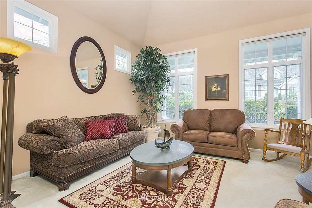 20402 28th Avenue Southeast Bothell, WA 98021 - Photo 8 of 25