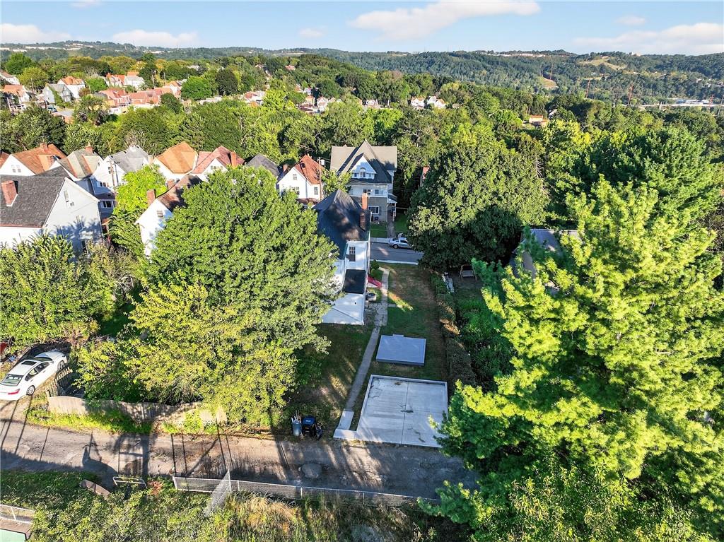 1331 Pritchard Street Pittsburgh, PA 15204 - Photo 41 of 49 an aerial view of residential houses with outdoor space and trees