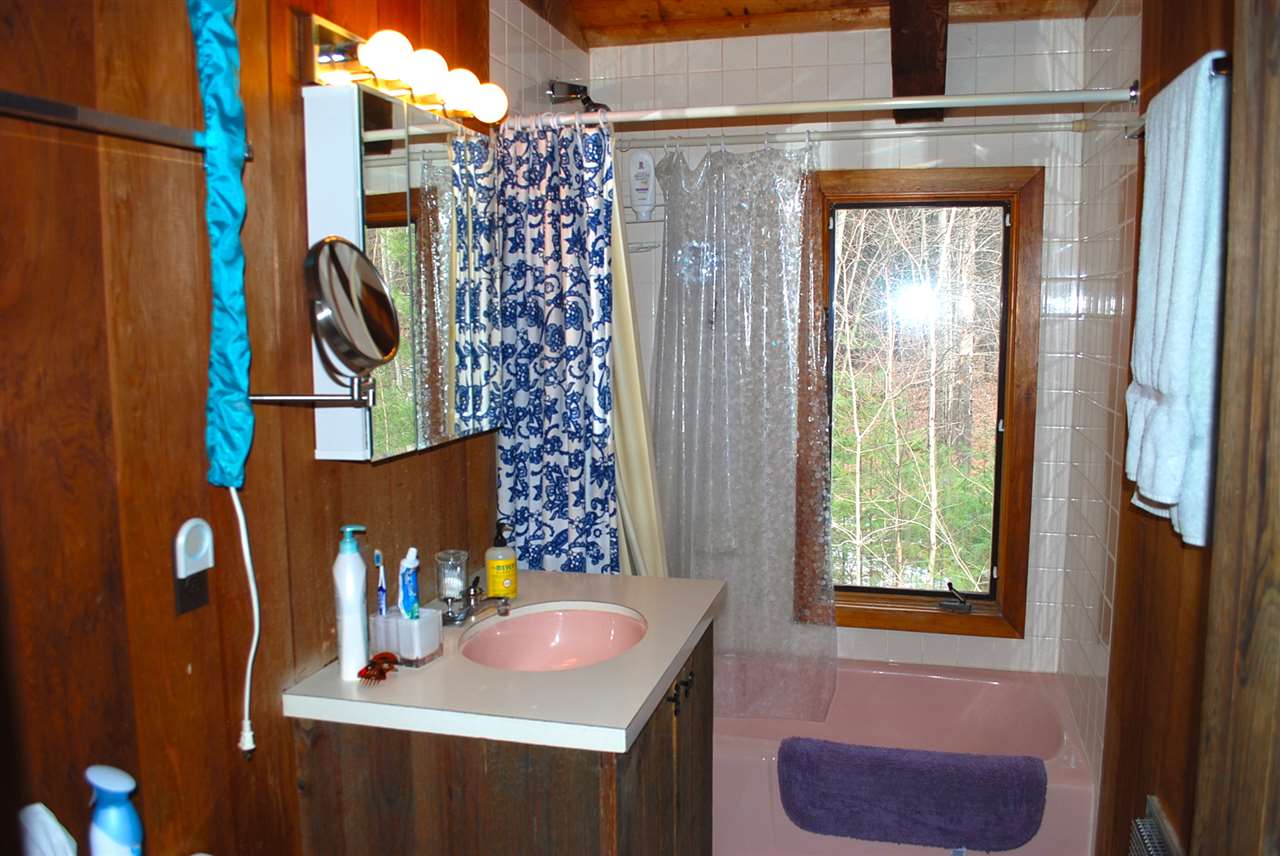 124 Dean's Mountain Road Moretown, VT 05660 - Photo 22 of 32