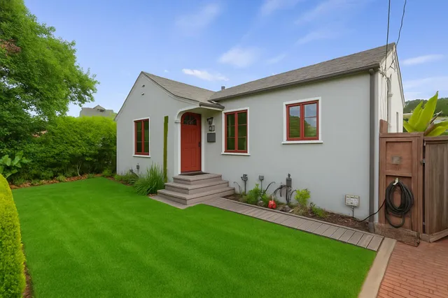 $1,349,000 | 1425 Robbins Street, Santa Barbara, CA 93101