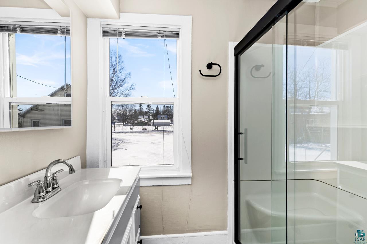 105 3rd Street Proctor, MN 55810 - Photo 17 of 26