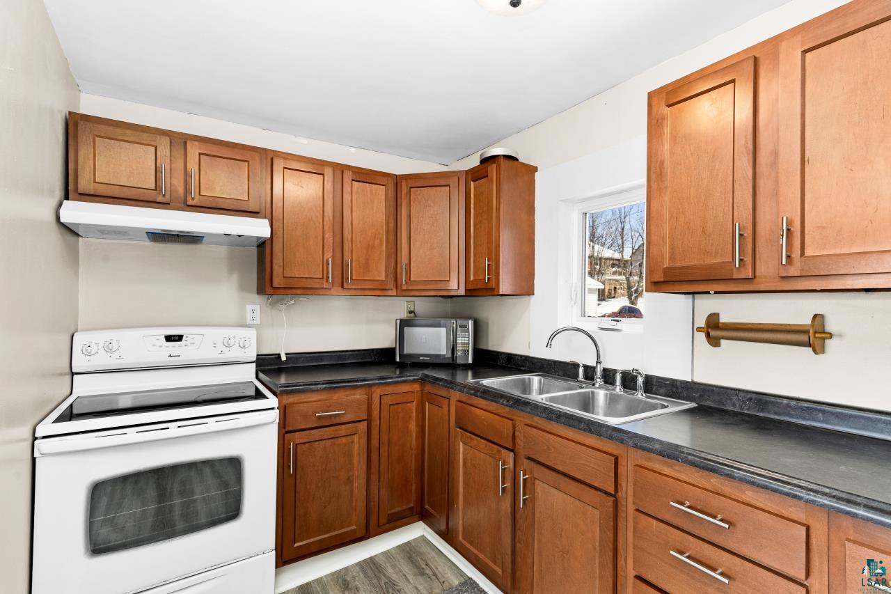 105 3rd Street Proctor, MN 55810 - Photo 9 of 26