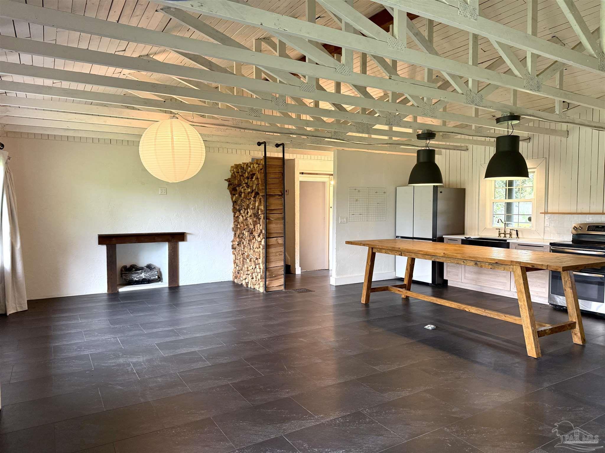 8827 Burning Tree Road Pensacola, FL 32514 - Photo 6 of 36 Gallery Image 6