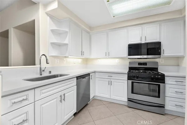 $2,800 | 1805 Ladrillo Aisle, Irvine, CA 92606