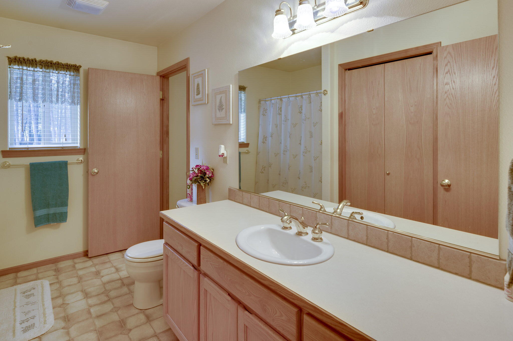 15939 Old Mill Road La Pine, OR 97739 - Photo 26 of 53 nd