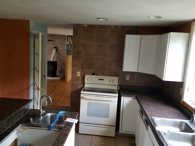 1121 Turnpike Road New Ipswich, NH 03071 - Photo 3 of 32