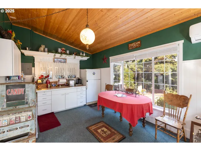 $749,500 | 620 Davis Street, Wasco, OR 97065