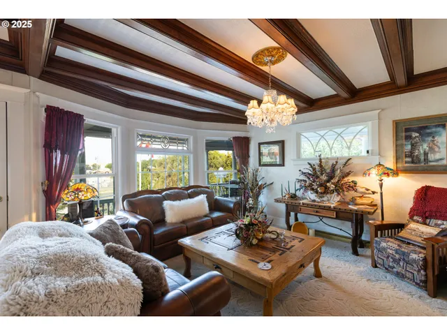 $749,500 | 620 Davis Street, Wasco, OR 97065