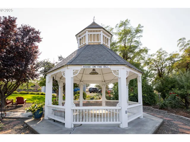 $749,500 | 620 Davis Street, Wasco, OR 97065