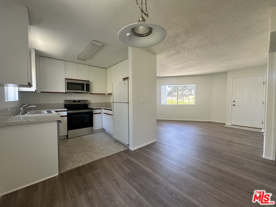 3911 Verdugo Road Los Angeles, CA 90065 - Photo 16 of 25