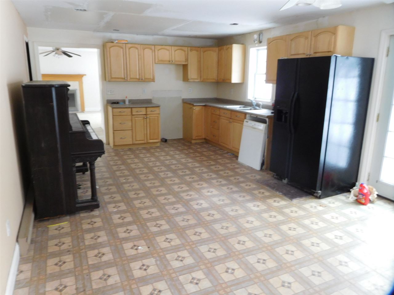 190 Cole Hill Road Alexandria, NH 03222 - Photo 8 of 31