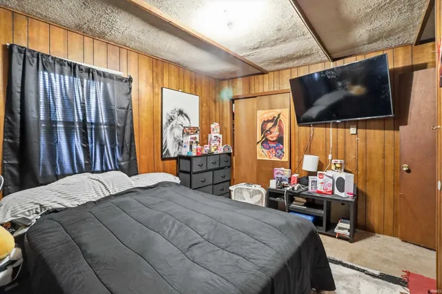 $99,900 | 301 South Adams Street, West Lebanon, IN 47991