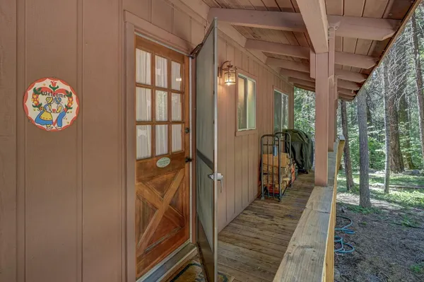 a view of an entryway