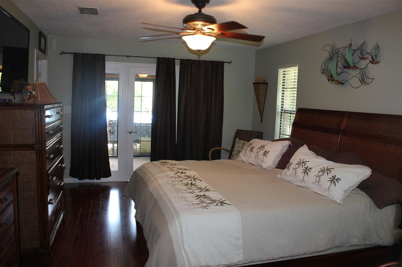 2415 Knotty Pine Drive Navarre, FL 32566 - Photo 16 of 19