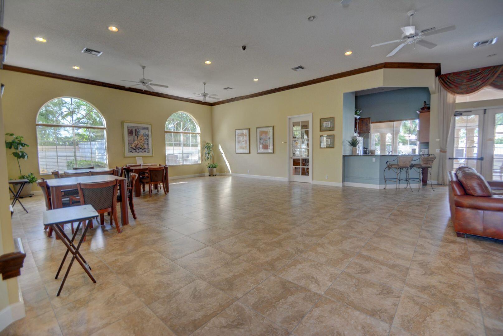 3933 Palladium Club Road Boynton Beach, FL 33436 - Photo 22 of 26 Club House & Kitchen