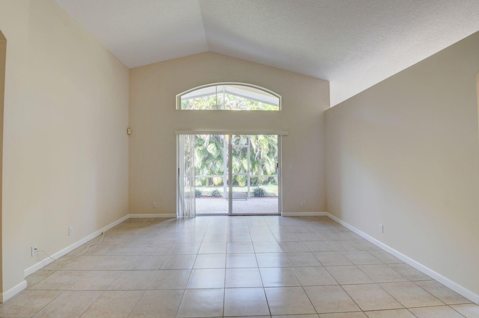 3933 Palladium Club Road Boynton Beach, FL 33436 - Photo 9 of 26 Family Room