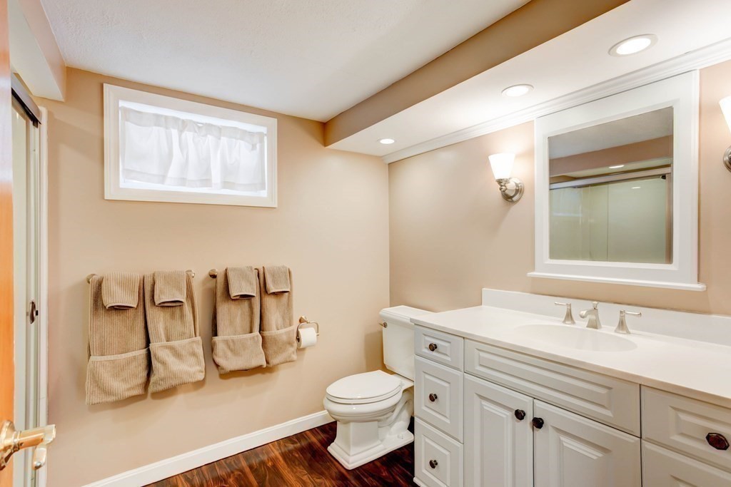 444 South Border Road Winchester, MA 01890 - Photo 19 of 36