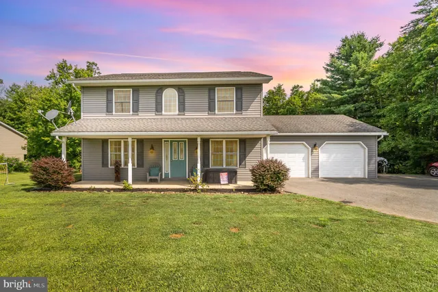 $369,900 | 8052 Middle Ridge Road, Newport, PA 17074