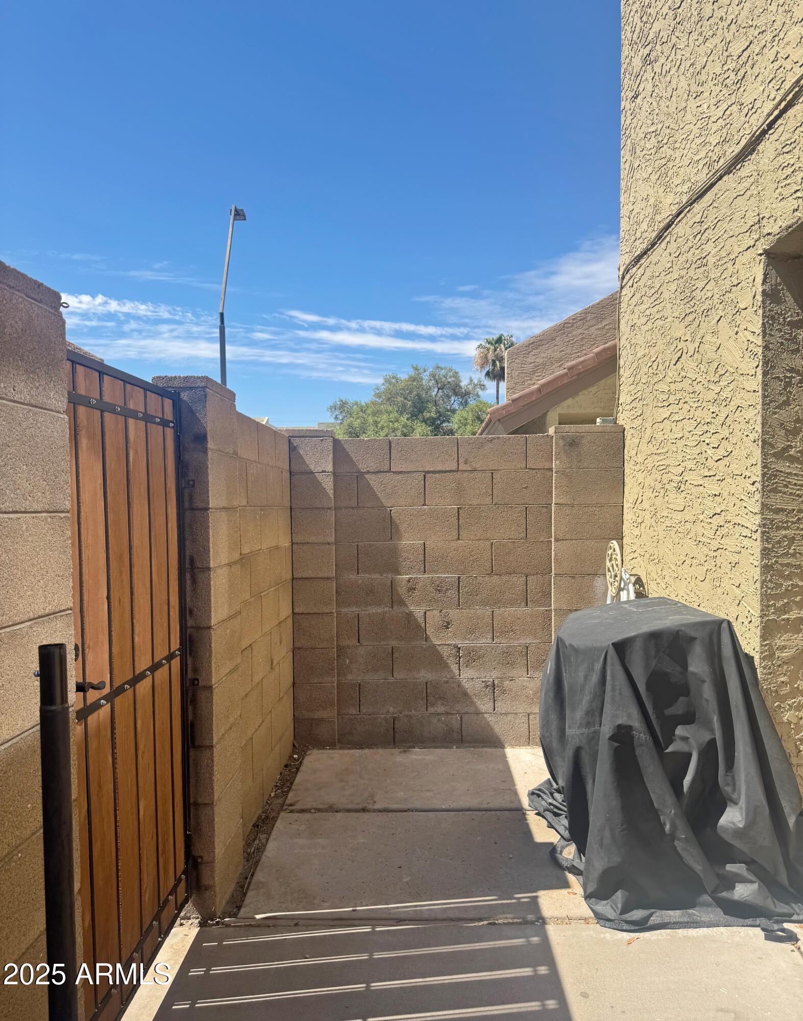 222 West Brown Road, Unit 8 Mesa, AZ 85201 - Photo 18 of 20 1624B493-D8AC-403C-A42E-8876255727FA