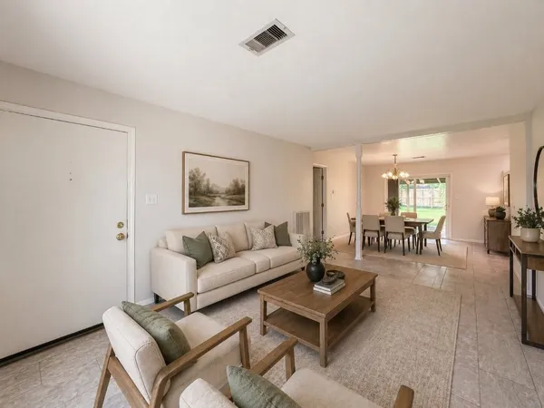 $1,800 | 506 Avondale Lane, Friendswood, TX 77546