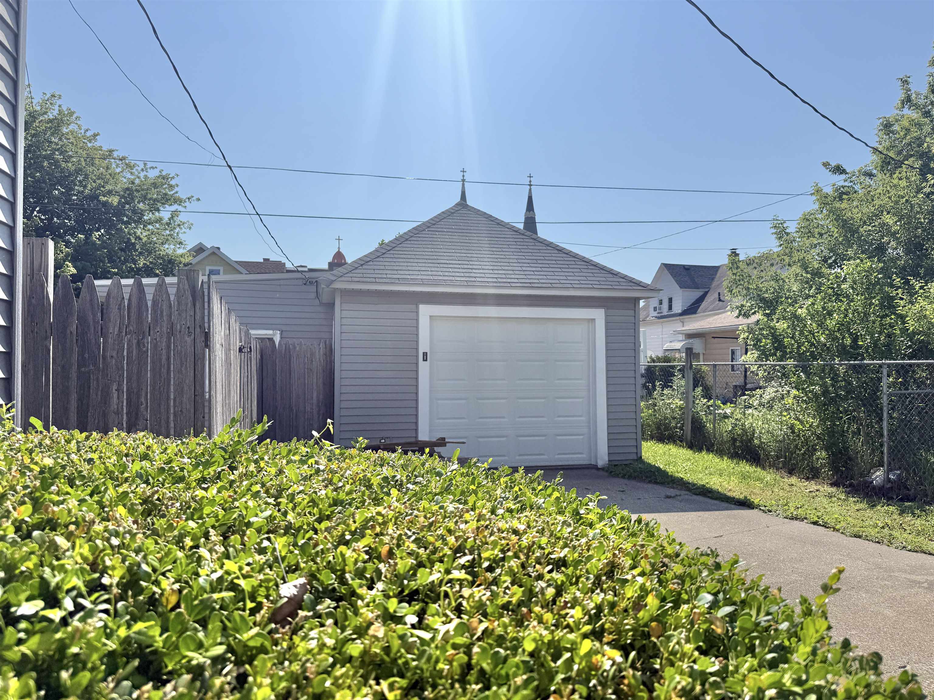 1013 South Jackson Street Bay City, MI 48708 - Photo 4 of 37