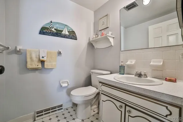 $184,900 | 1370 Maple Road, Unit 1, Amherst, NY 14221