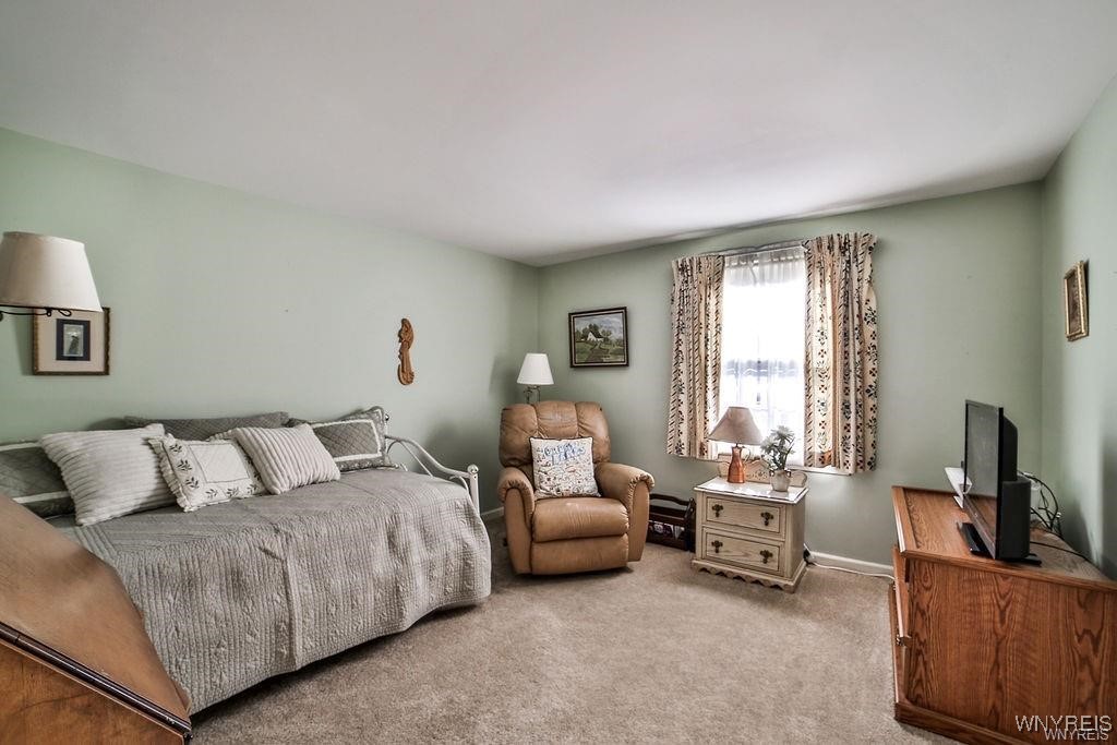 1370 Maple Road, Unit 1 Amherst, NY 14221 - Photo 16 of 32