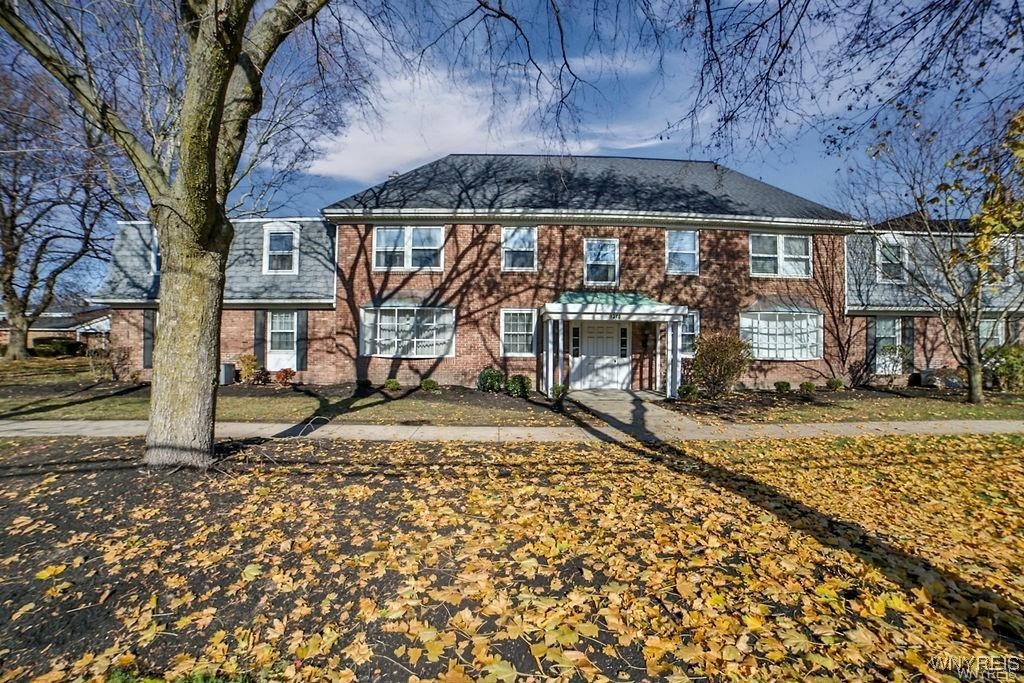 1370 Maple Road, Unit 1 Amherst, NY 14221 - Photo 28 of 34