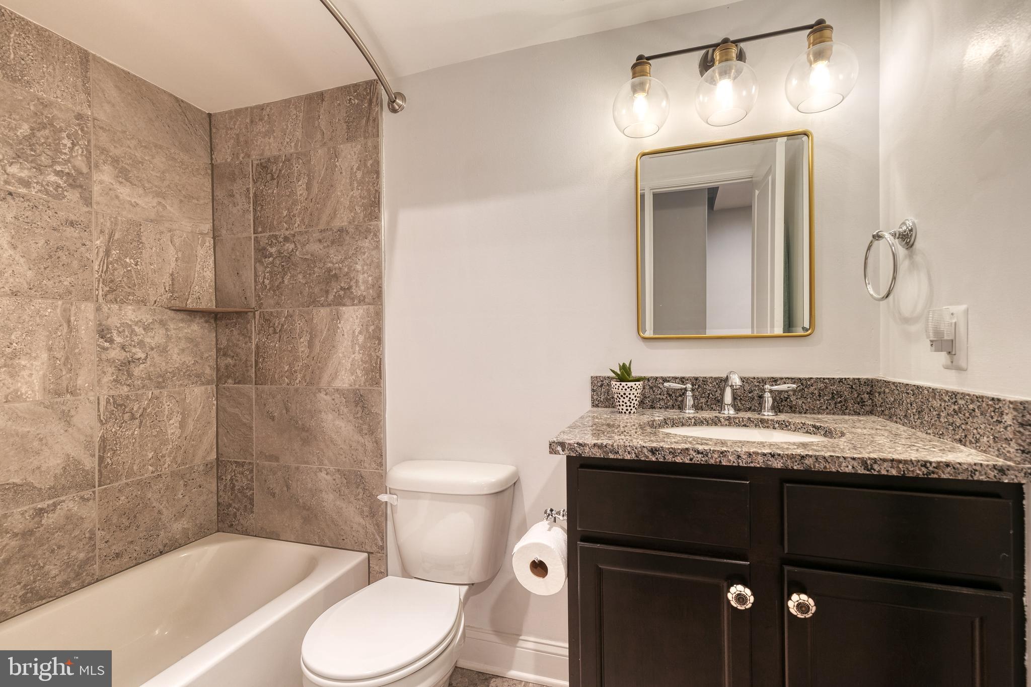 2205 Bank Street Baltimore, MD 21231 - Photo 11 of 24