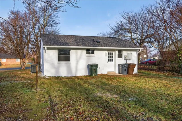 $160,000 | 2403 Madre Place, Greensboro, NC 27406