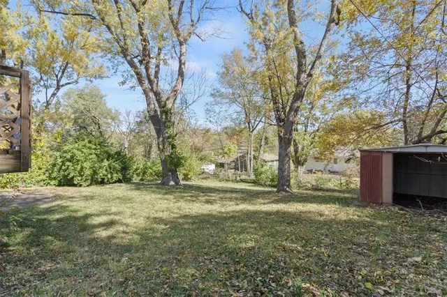 $169,500 | 11203 Cleveland Avenue, Kansas City, MO 64137