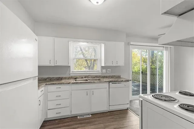 $169,500 | 11203 Cleveland Avenue, Kansas City, MO 64137