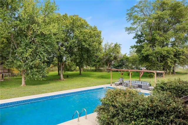 $842,700 | 1933 Northwest 370th Road, Kingsville, MO 64061