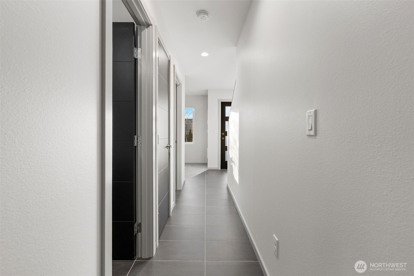 4714 Delridge Way Southwest Seattle, WA 98106 - Photo 12 of 40