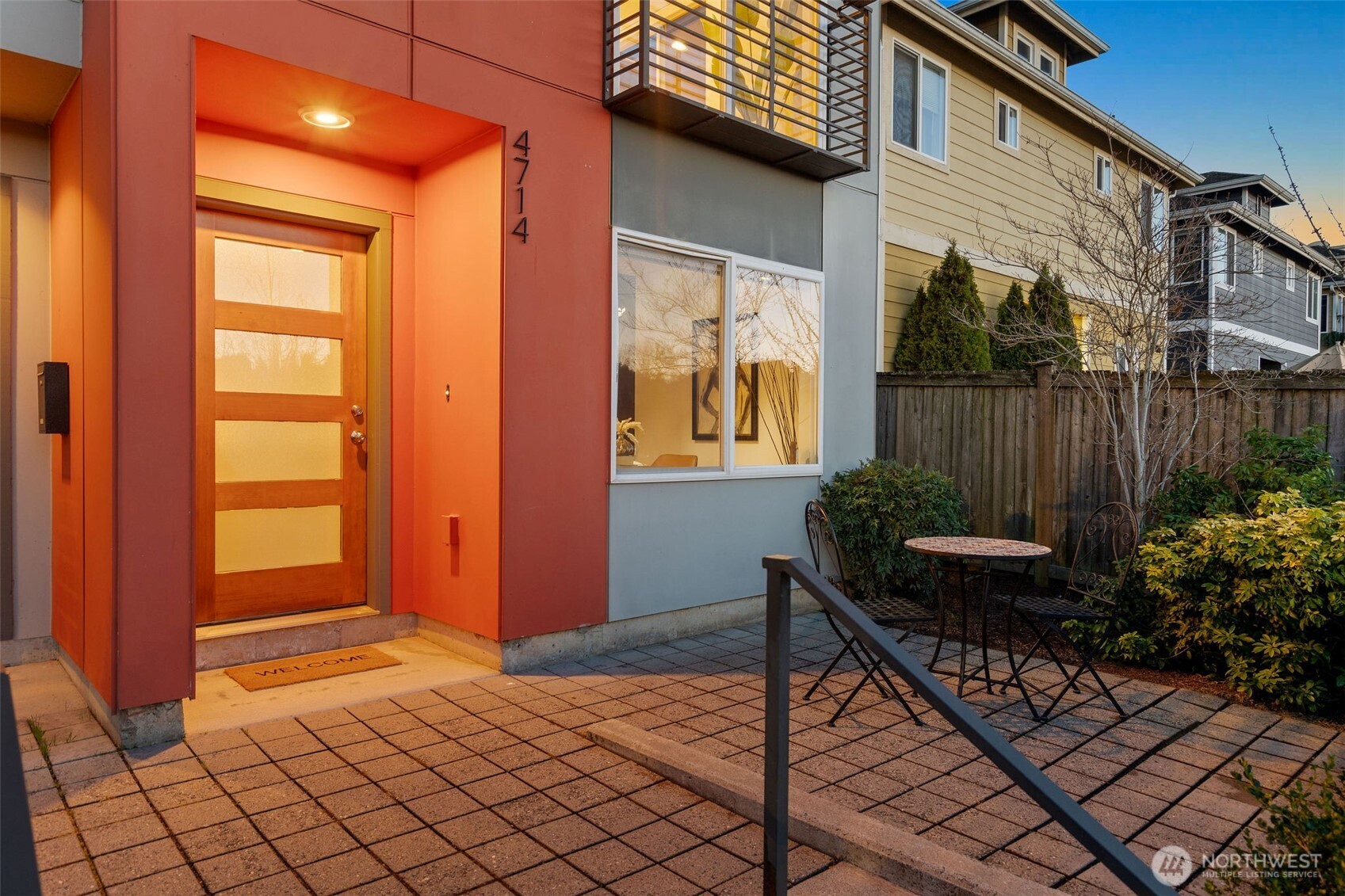 4714 Delridge Way Southwest Seattle, WA 98106 - Photo 3 of 40