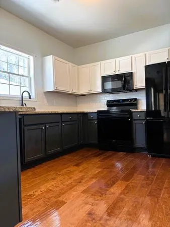 $3,250 | 2468 Hogan Road, Atlanta, GA 30344