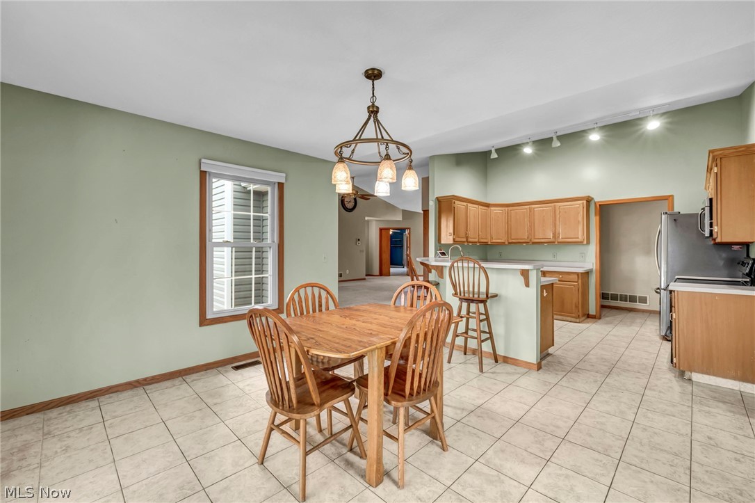 3155 Laubert Road Atwater, OH 44201 - Photo 9 of 43 Gallery Image 9