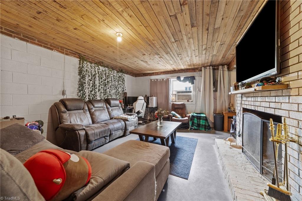 6314 Monnett Road Climax, NC 27233 - Photo 23 of 44 Gallery Image 23